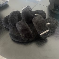 Fuzzy Black UGG Sandals - USA SIZE 10 Women’s 