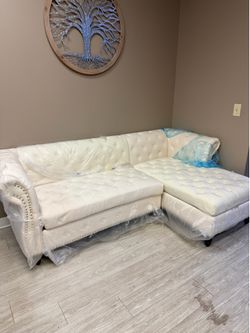 L-Shape Sofa Couch
