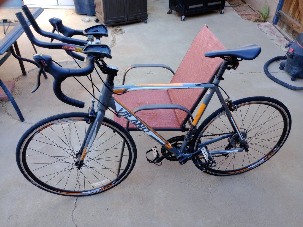 2020. Vilano Shadow 3.0 Road Bike.