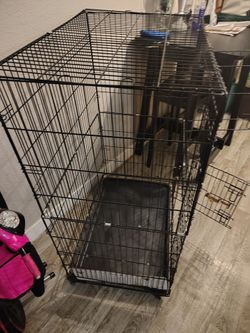 Large Black Wire Dog Crate with Tray