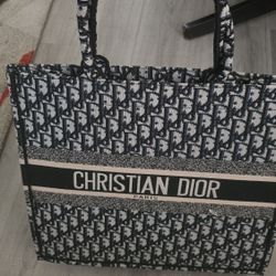 Christian Dior