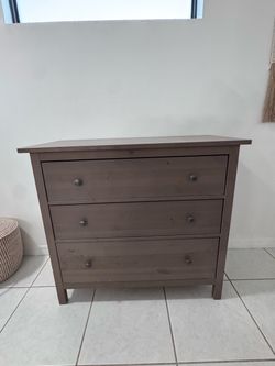IKEA Hemnes 3 drawer dress