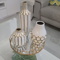 3  Bucaros Con Su Base