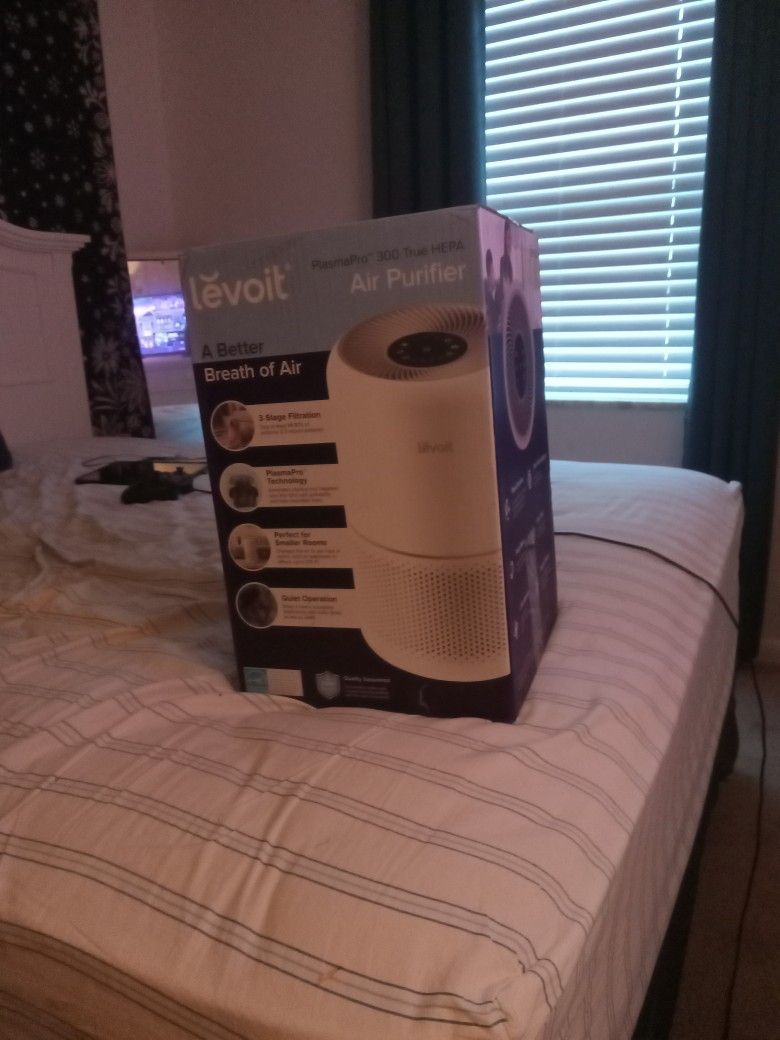 Never Opened Levoit 300 Plasma Pro