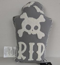 Tombstone pillow 