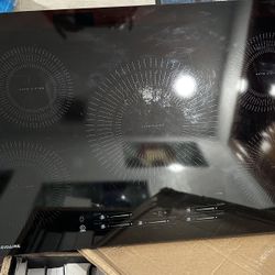 5 Burner Used Induction cooktop 36” 