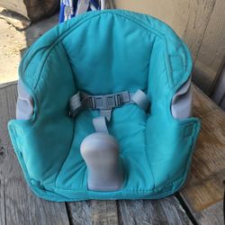 Baby Chair / Feeder Chair - $10