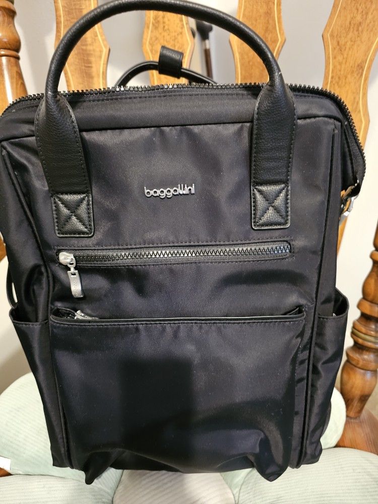 Baggallini Backpack