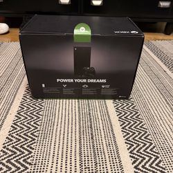 Brand new Xbox series X 2b of storage with 4k 120 fps