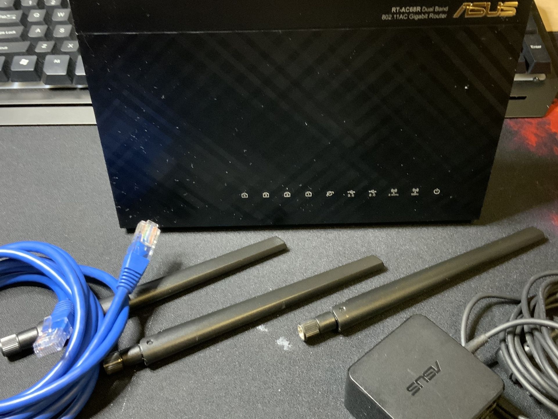 ASUS RT-AC68R Golden router