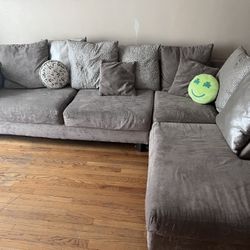 Sectional couch