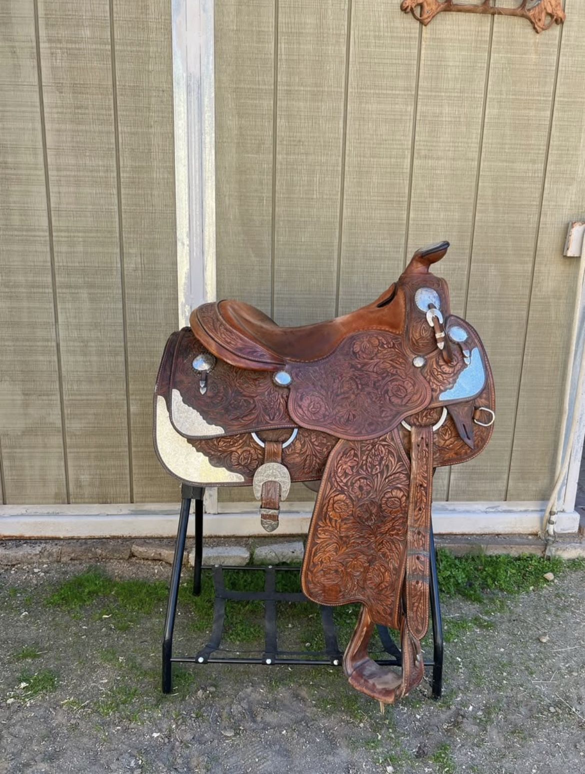 Harris Show Saddle 16.5” Padded to 16”