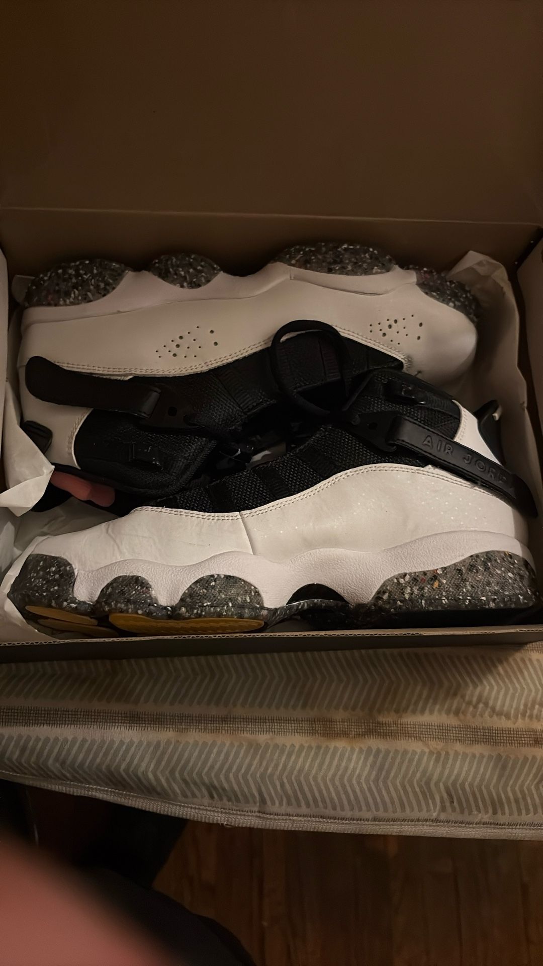 Jordan 6 Rings (6Y)