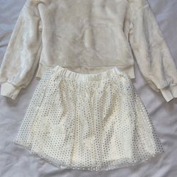 Girls clothing