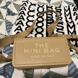 Marc Jacobs Crossbody Bag