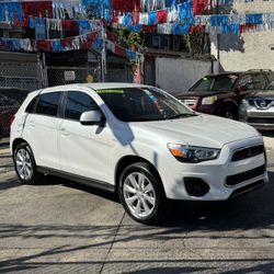 2015 Mitsubishi 