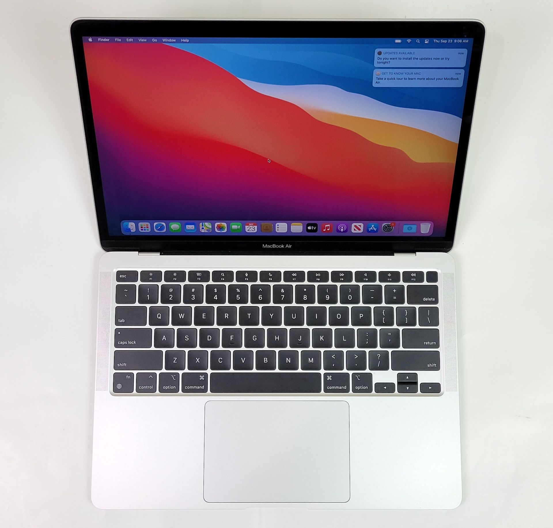 MacBook Air 2020 (M1 8gb Ram 256 Storage )