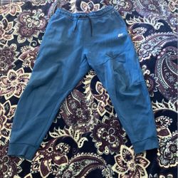 XXL Nike Tech Fleece pants