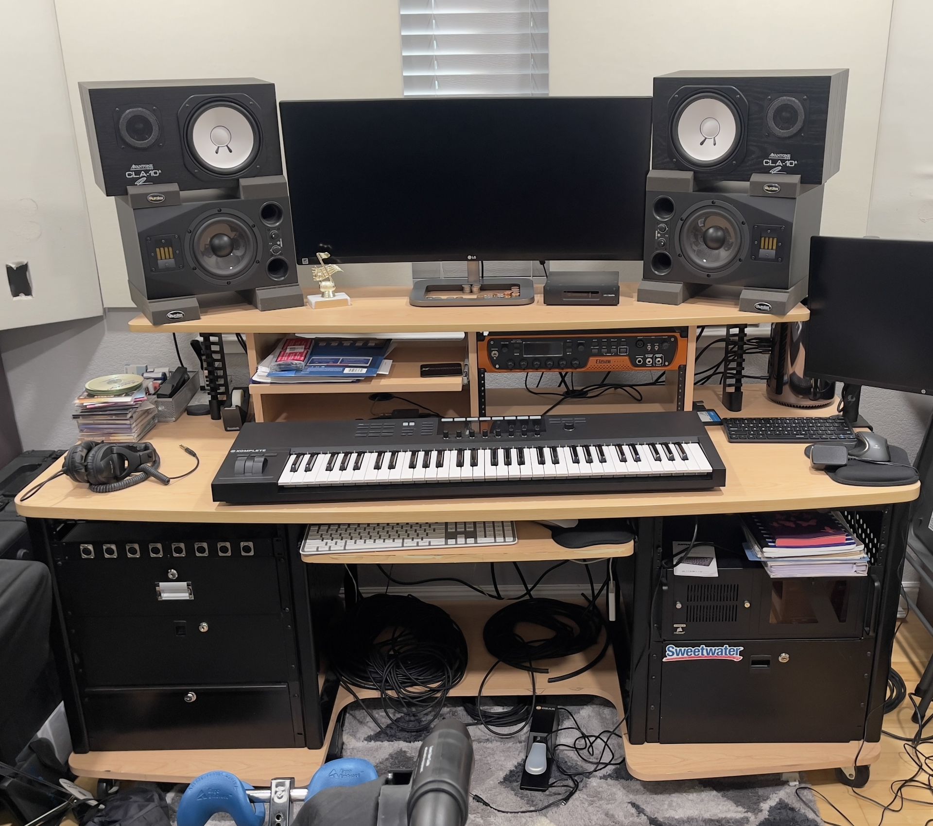 Studio RTA Producer Workstation Desk (Moving Out)