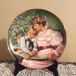 Sandra Kuck Plate Honoring Mother’s Day Times;  9 1/4” Trimmed In God.  Limited Edition Plate #1030WK