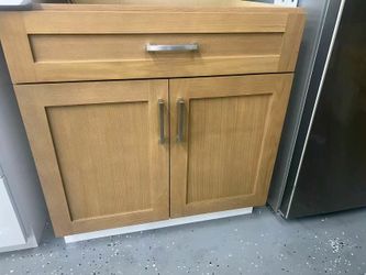 Solid Base Cabinet 30W*34H*24D(not includ countertop)
