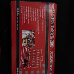 46 Piece Tool Set 