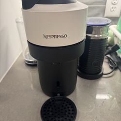 Nespresso Vertuo Pop+ Coffee Machine w/ Milk Frother – Good Condition