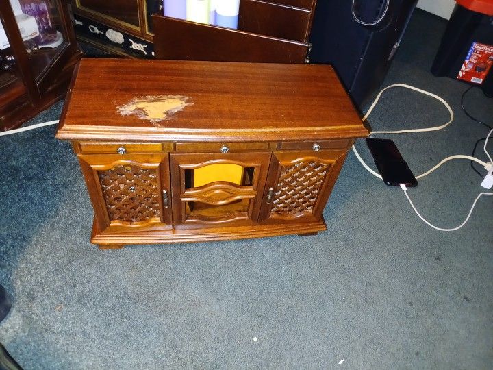 JEWELRY BOX 