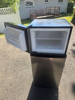 Small refrigerator