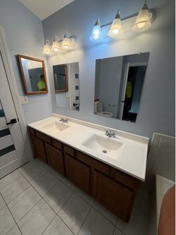 Vanity set