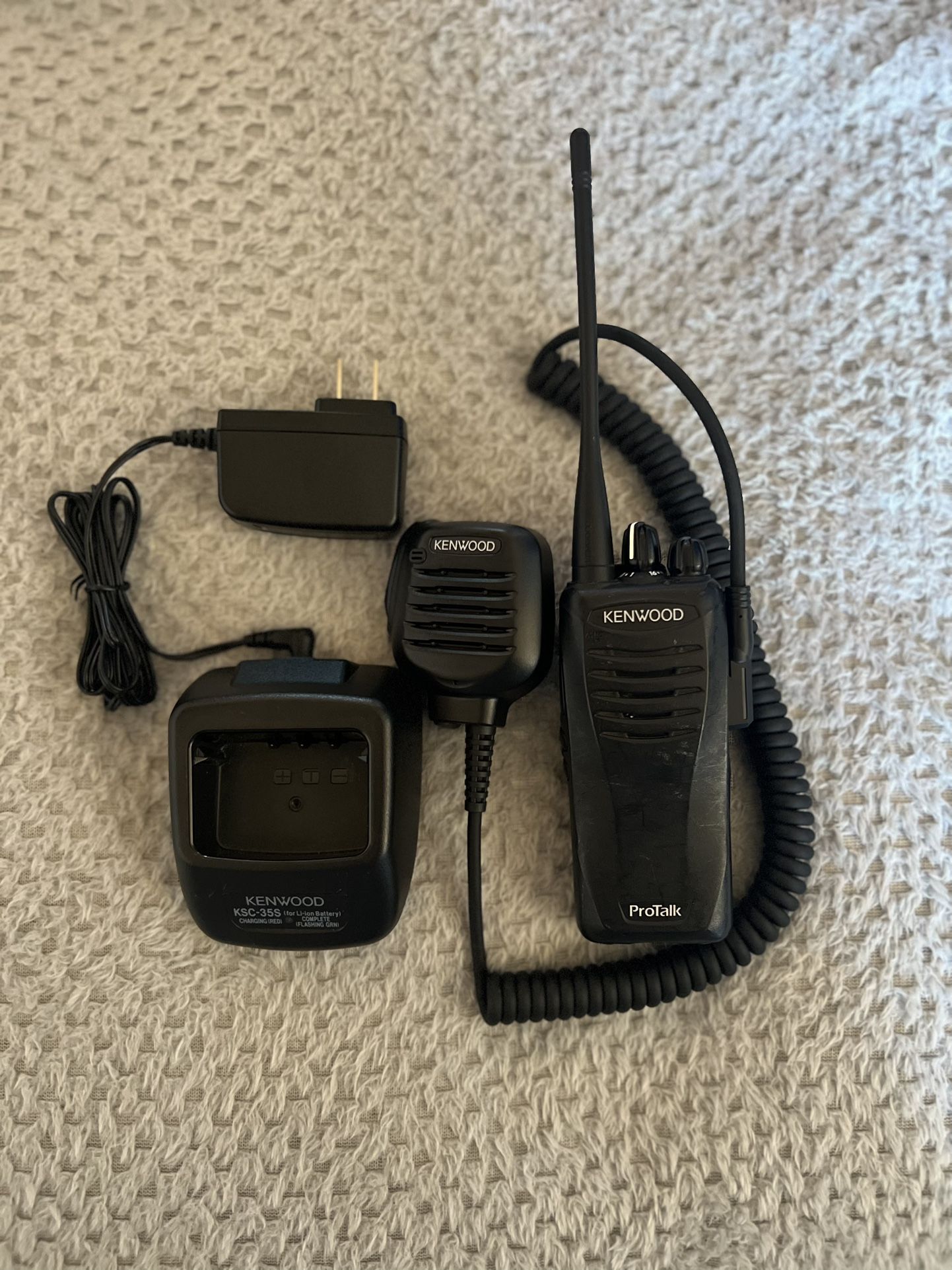 UHF Radio