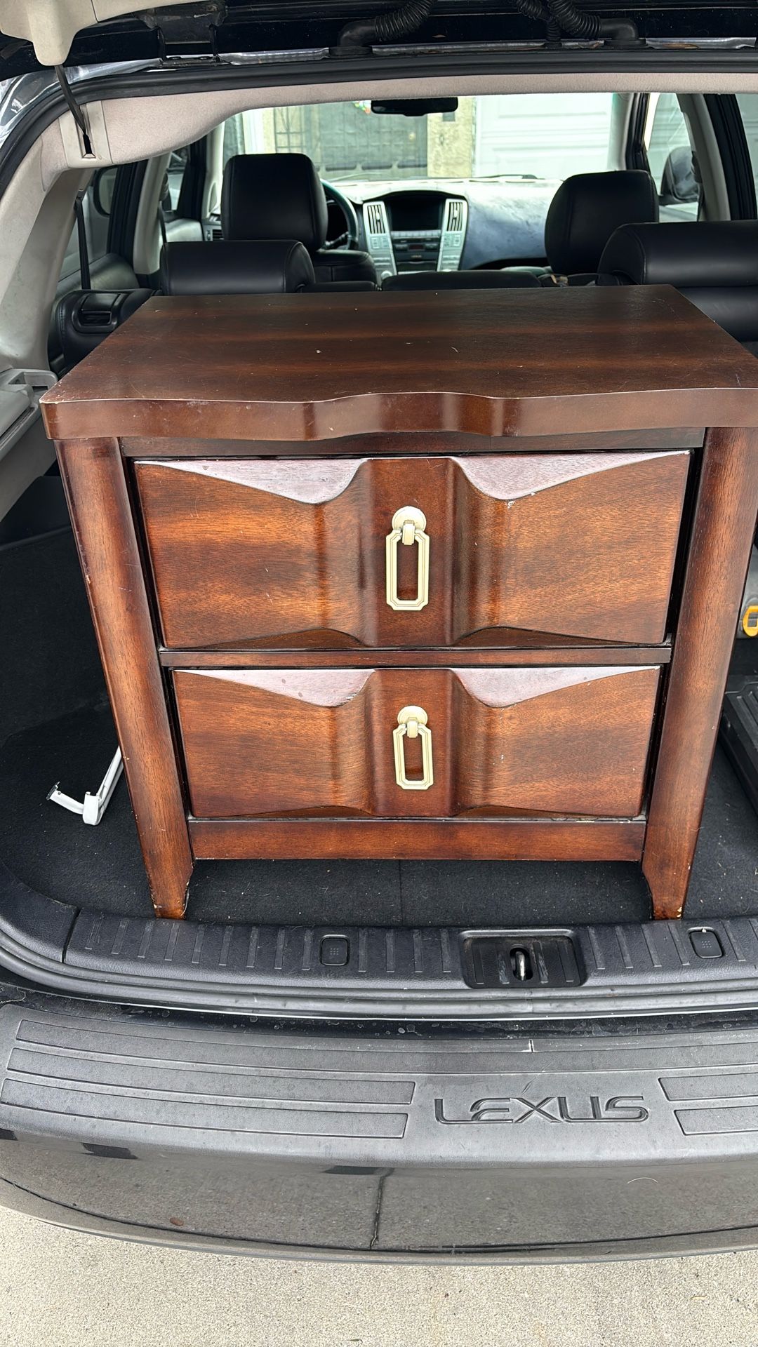 End Table With 2 Drawers