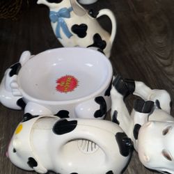 Cows 🐄 Lot Bottle Holder Candy Holder Lamp And Ceramic 