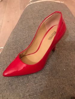 Mk size 6 red