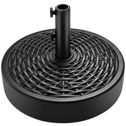 B7 FRUITEAM Fillable Patio Umbrella Base featuring a stylish, weather-resistant faux rattan basket-weave pattern.