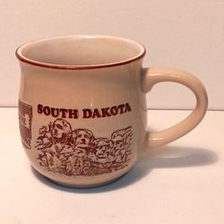Vintage South Dakota Mount Rushmore Souvenir Coffee Mug Brown Cream Ceramic