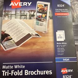 Avery Tri-Fold Brochures, 92 Bright, 85 lb Text Weight, 8.5 x 11, Matte White