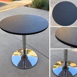 Round Black Adjustable Side Table – Chrome Base