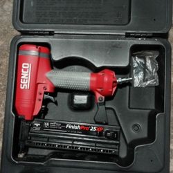 Senco Pneumatic Nailer 18 Gauge, Perfect Condition!