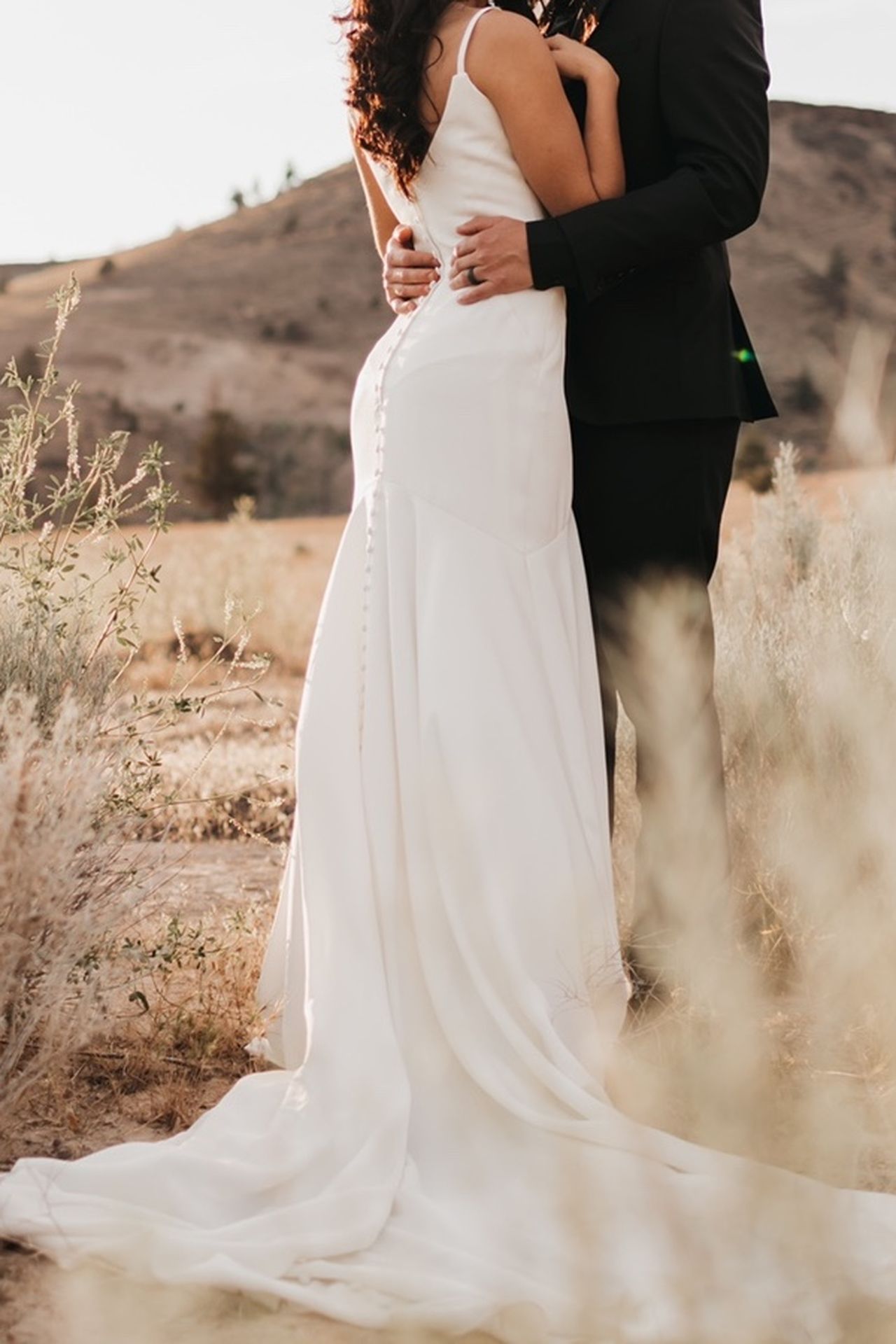 Simple & Elegant Wedding Dress
