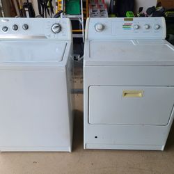 Whirlpool Washer And Dryer 