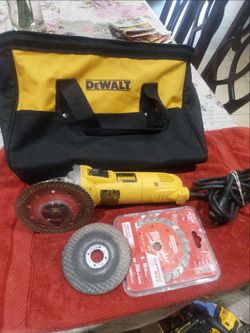 Dewalt grinder perfect condicion 65.00