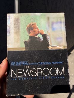 The Newsroom: Season 1 The Complete First Season DVD / film Jeff Daniels HBO (4 discs)