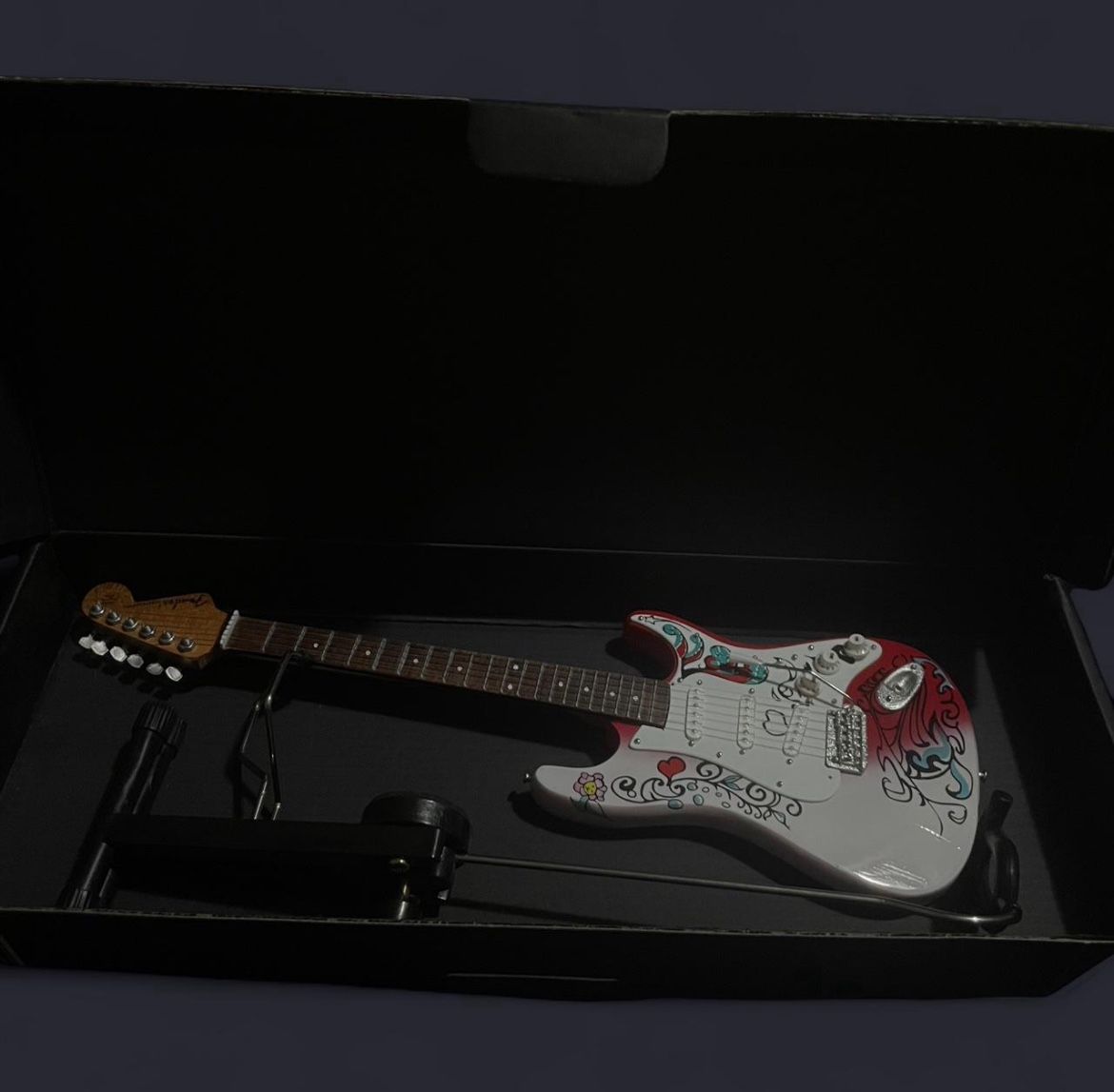 Jimi Hendrix Mini Guitar