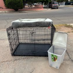 life stages 2door dog kennel xl 48" by 33" everything in the picture $75