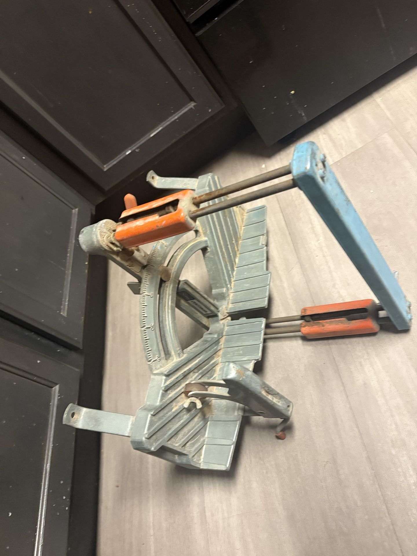 Tile Cutter