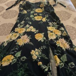 Women’s Dress 