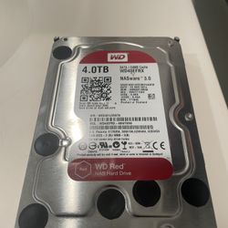 3 WD RED NAS - 4 T.b Hard Drives 150 $For All 3 