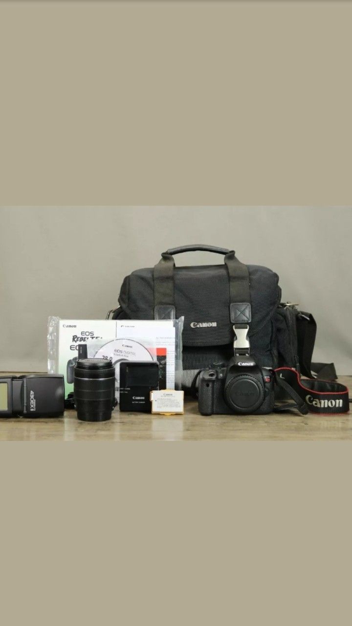Canon EOS Rebel t5i Bundle w/ LENSE, BAG, CHARGER, 1 BATTERY 430EX II FLASH