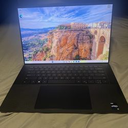Dell Precision 5570 - i7 12th Gen / 32GB RAM / 4k UHD / RTX A1000